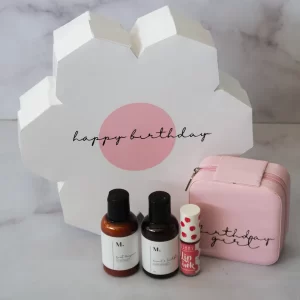Caja en forma de flor + joyero personalizado + 1 jabón + 1 crema + 1 tinta para los labios