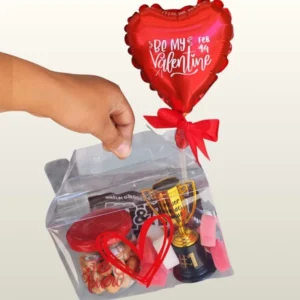 Trofeo personalizado + Jar con manias + M&M's + Globo personalizado + Cajita personalizada