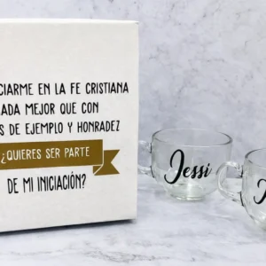 Caja personalizada + 2 tazas personalizadas