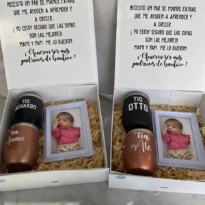 Caja personalizada cartón chip + 2 tumbler personalizados + marco con foto